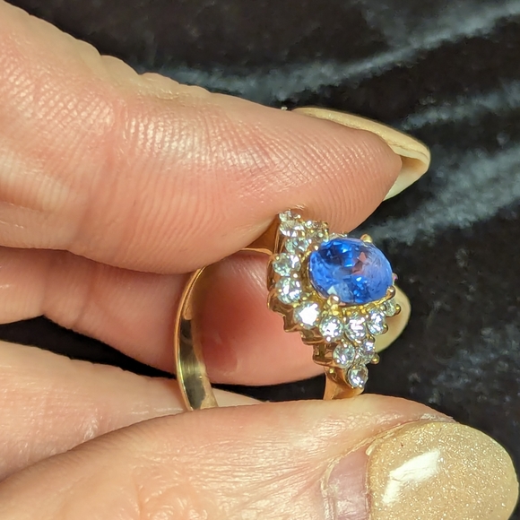 Precious Ceylon Blue Sapphire Ring Great Price - Picture 11 of 11